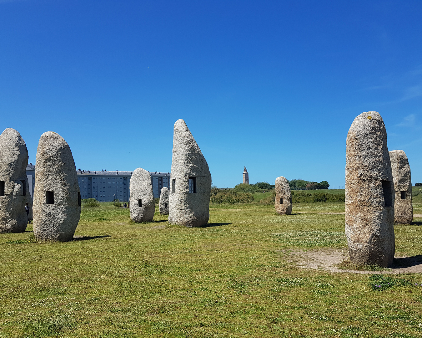 Tour en bicicleta eléctrica por la Torre de Hércules en A Coruña